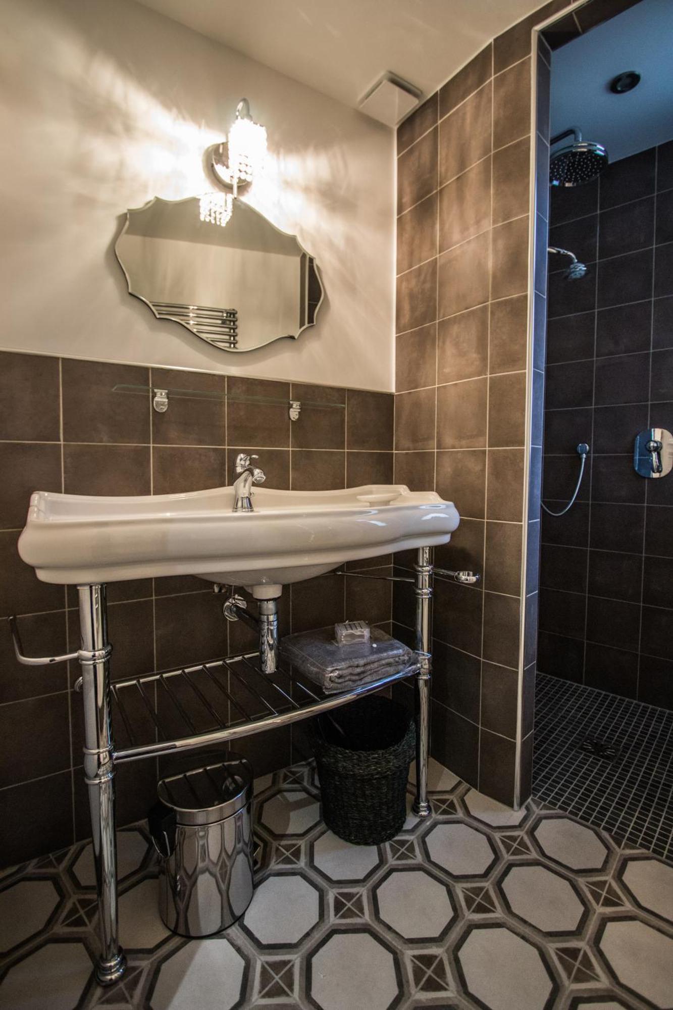 Demeure Terrisse La Residence Marseillan  Phòng bức ảnh
